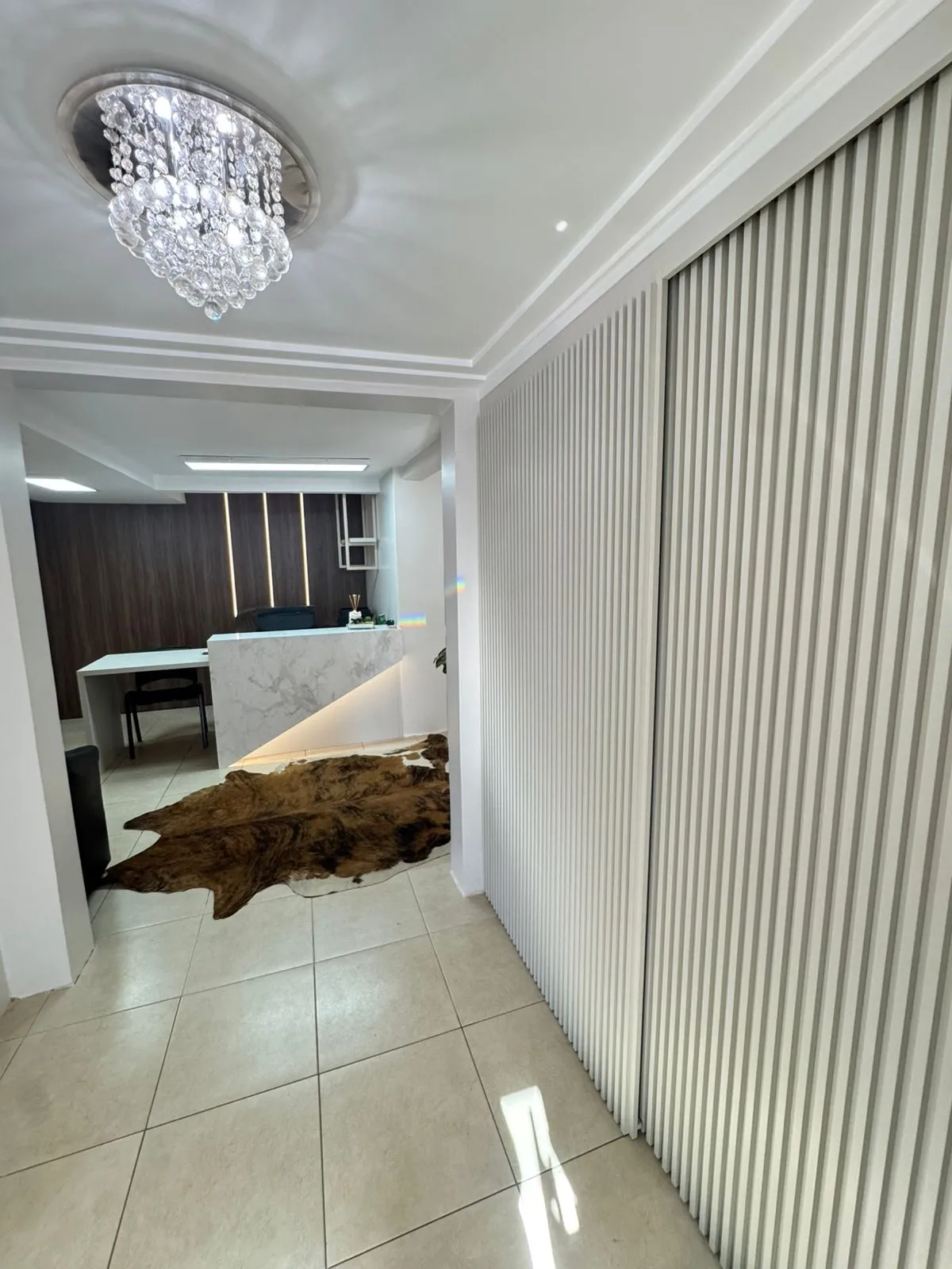 imagens da área interna da imobiliária