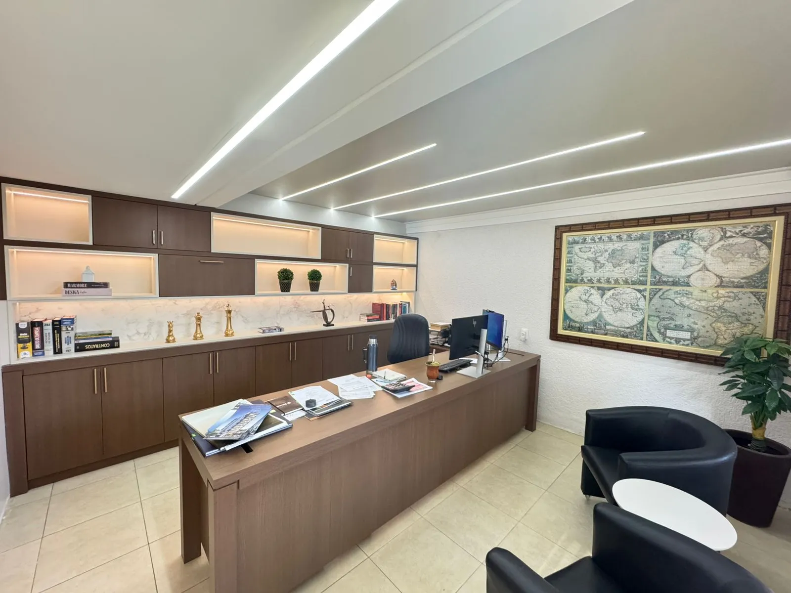 imagens da área interna da imobiliária