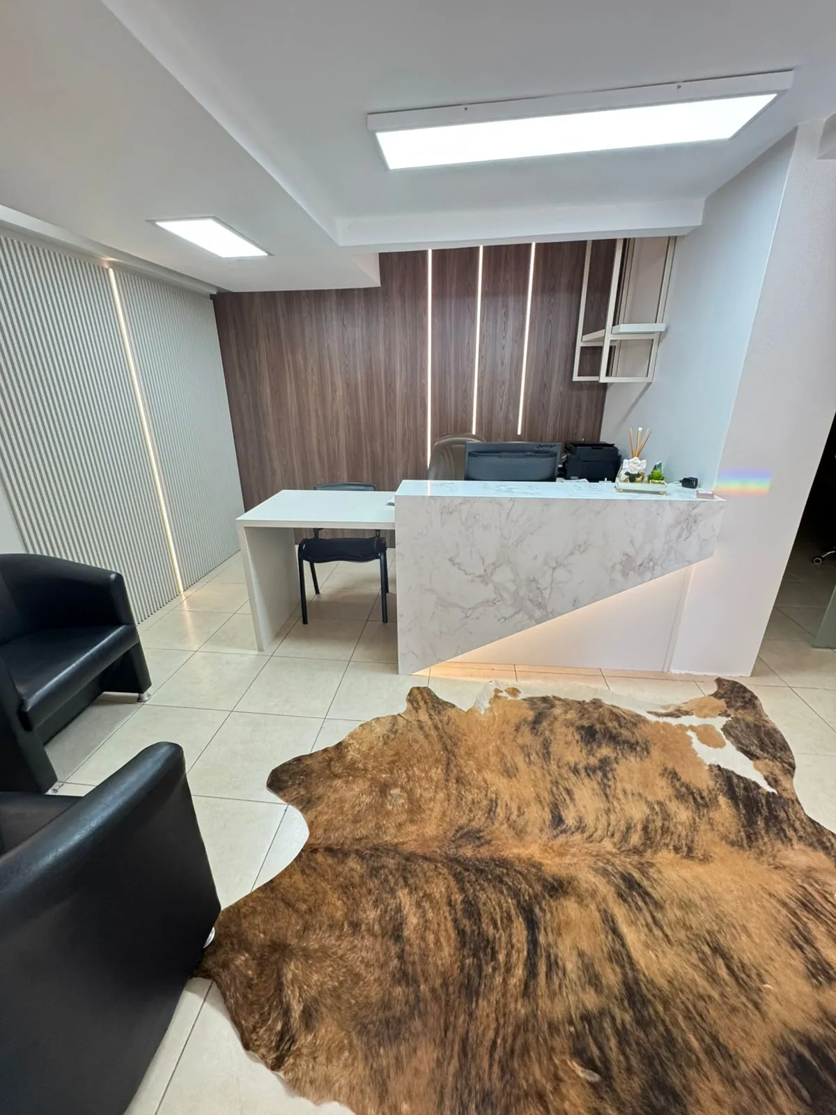 imagens da área interna da imobiliária